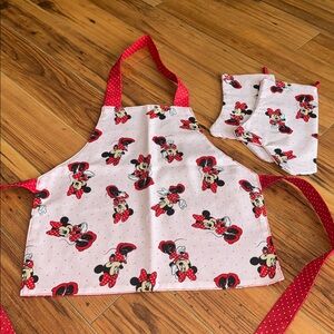 Minnie Mouse Handmade Pink and Red Apron and Mitt Set